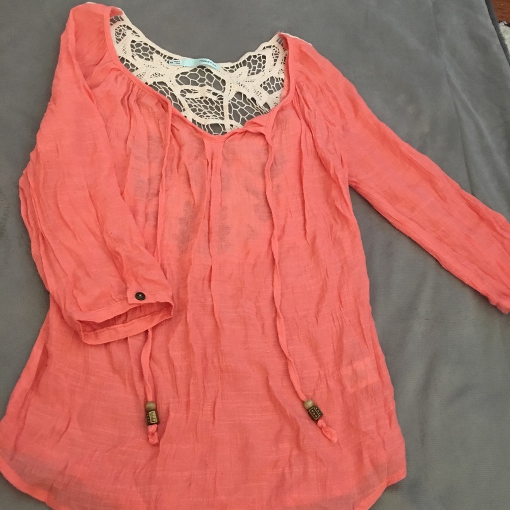 Maurices top